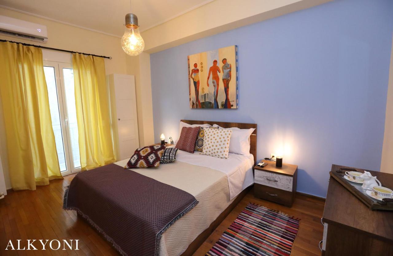 Melma Properties- Alkyoni Apartment By The Sea In Le Pirée Extérieur photo