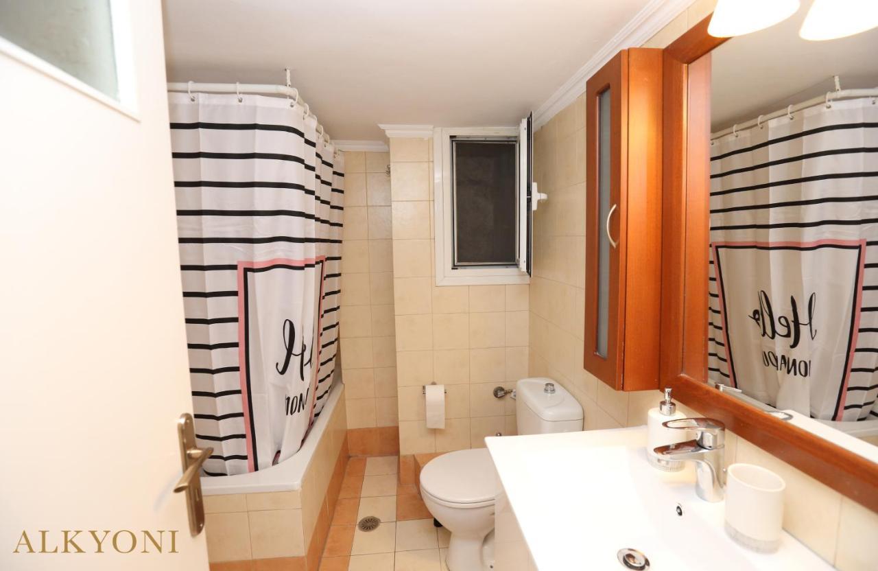 Melma Properties- Alkyoni Apartment By The Sea In Le Pirée Extérieur photo